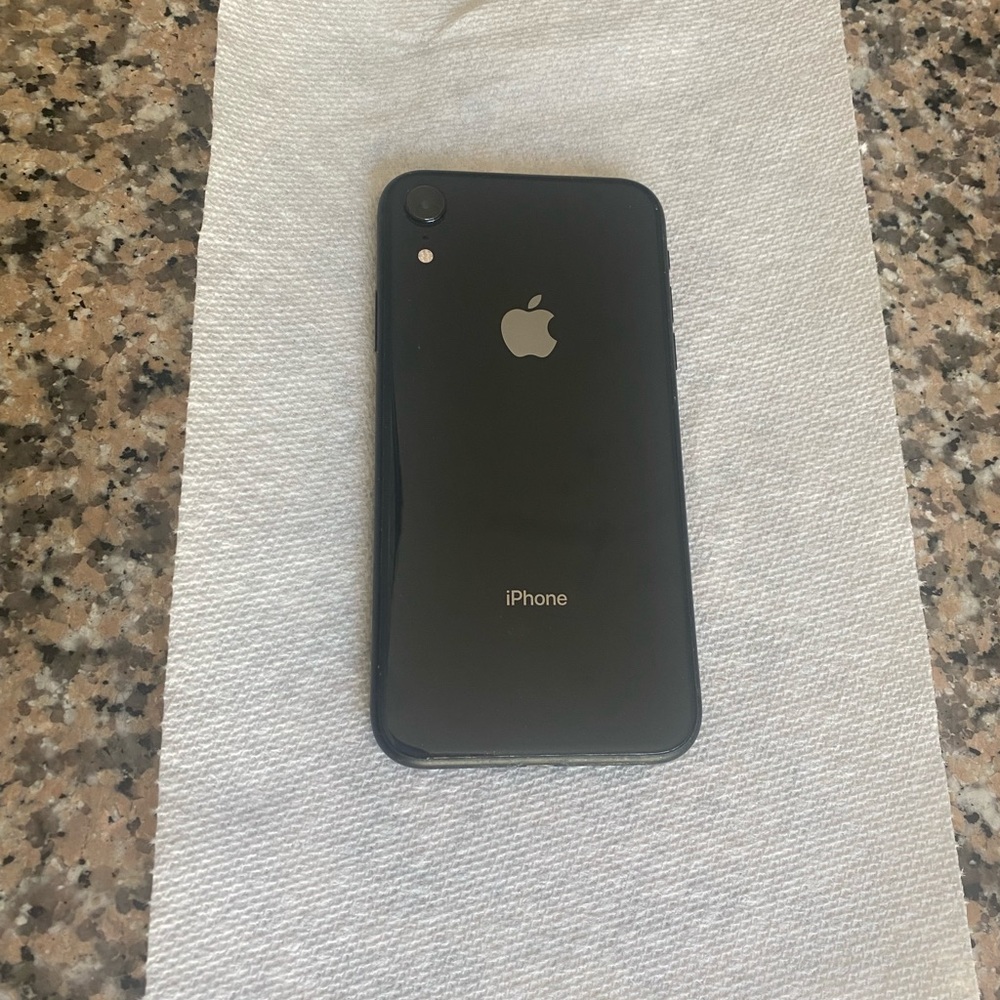 iPhone XR